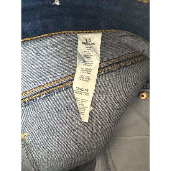 Chicos 1.5 Platinum Flare Jeans Size 10 Blue Denim Cotton stretch, medium wash - Picture 4 of 5